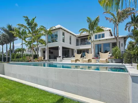 Exterior - 3233 Gin Ln, Naples, FL 34102 photo 9 of 11