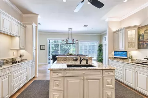 2021 Merlin Ct, Naples, FL 34105 photo 7