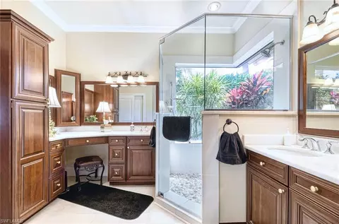 2021 Merlin Ct, Naples, FL 34105 photo 18