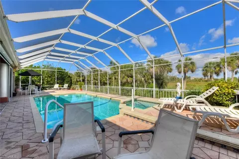 8468 Southwind Bay Cir, Fort Myers, FL 33908