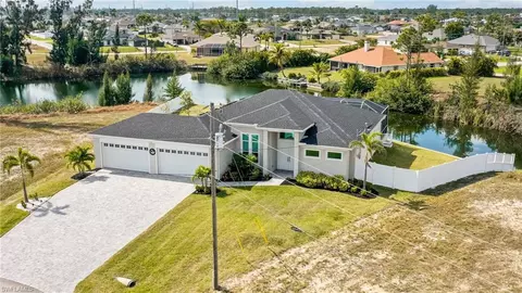 2702 NW 22nd Ave, Cape Coral, FL 33993
