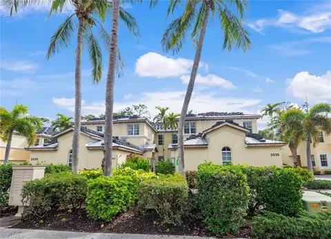 2036 Tarpon Bay Dr N #202, Naples, FL 34119