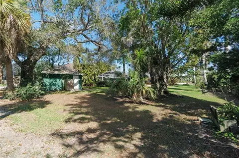 1650 3rd St S, Naples, FL 34102 photo 30
