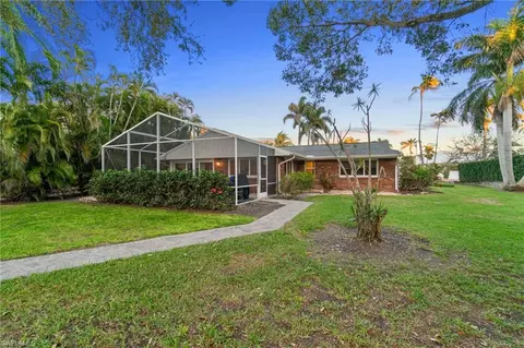 1650 3rd St S, Naples, FL 34102 photo 18