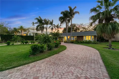 1650 3rd St S, Naples, FL 34102 photo 21