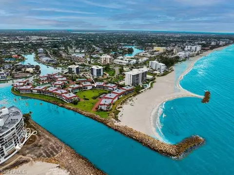 2202 Gulf Shore Blvd N #F1, Naples, FL 34102