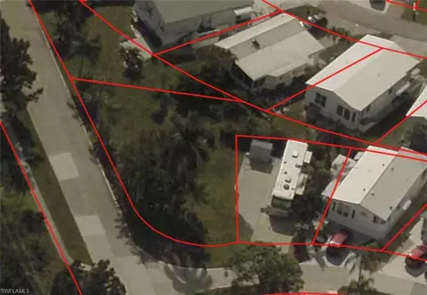 10726 Red Cardinal Cir, Estero, FL 33928 photo 4