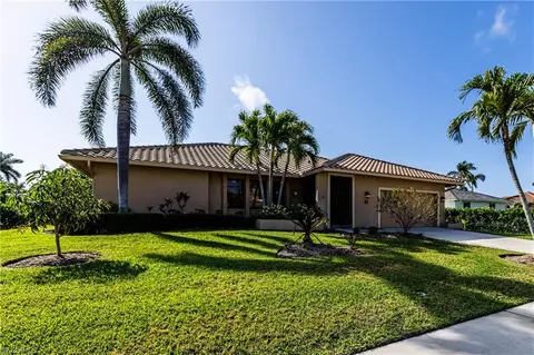 1253 Mariana Ct, Marco Island, FL 34145