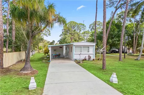 7715 Ebson Dr, North Fort Myers, FL 33917