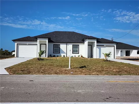 379 Palmyra Ave, Lehigh Acres, FL 33974