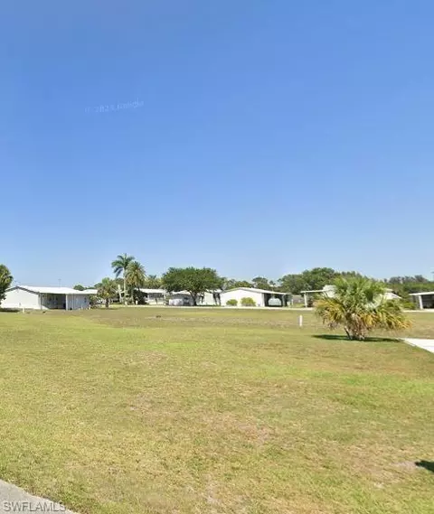 810 Big Branch Ln, Moore Haven, FL 33471