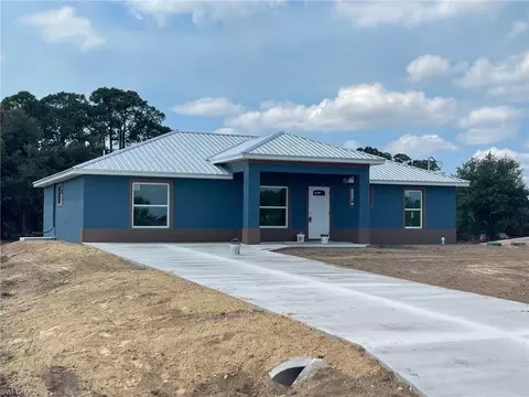 101 Concord Loop, Labelle, FL 33935