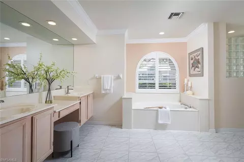 6617 Mill Run Cir, Naples, FL 34109 photo 17
