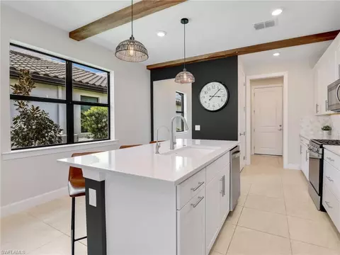 Kitchen - 20219 Napa Loop, Estero, FL 33928 photo 2 of 4