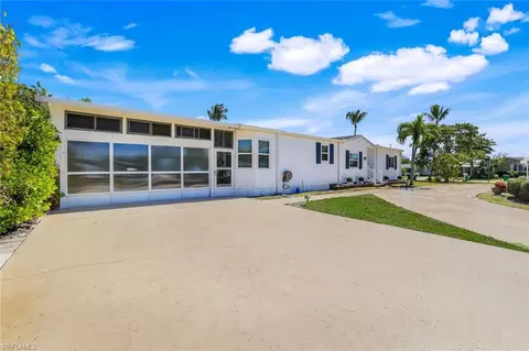 1784 Beverly Dr, Naples, FL 34114 photo 4