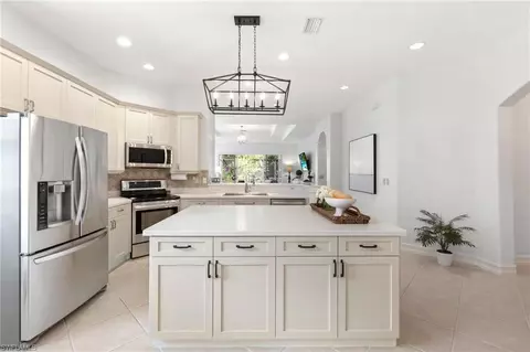 Kitchen - 20112 Saraceno Dr, Estero, FL 33928 photo 2 of 3