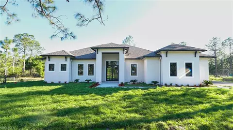 2660 56th Ave NE, Naples, FL 34120
