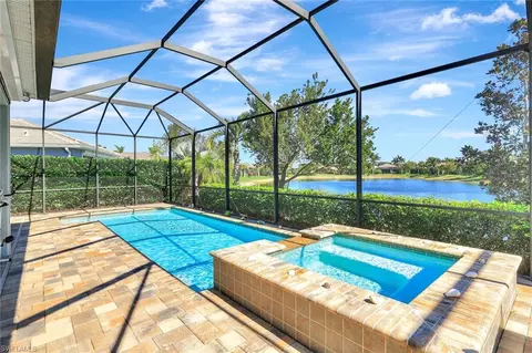 Exterior - 14821 Windward Ln, Naples, FL 34114 photo 5 of 8