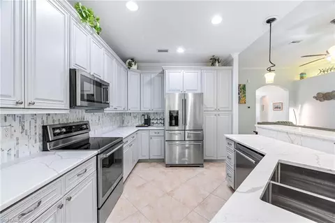 8732 Banyan Bay Blvd, Fort Myers, FL 33908