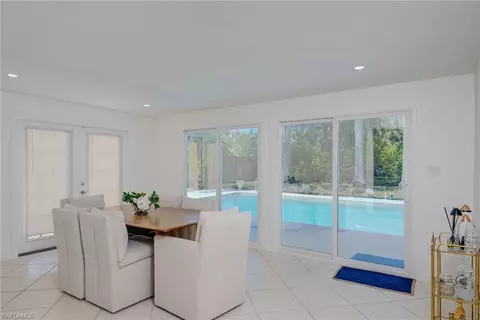 189 Mentor Dr, Naples, FL 34110 photo 3