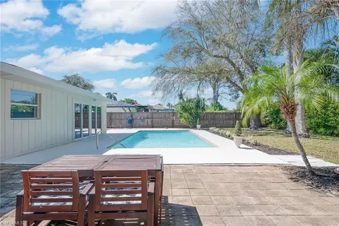 189 Mentor Dr, Naples, FL 34110 photo 19