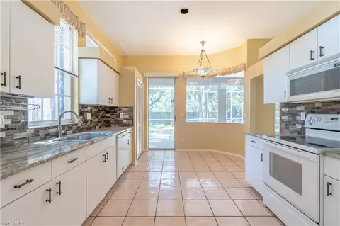 2656 River Reach Dr, Naples, FL 34104