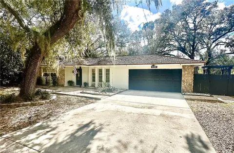 1621 Sunkist, Fort Myers, FL 33905