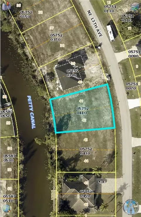 3714 NE 13th Ave, Cape Coral, FL 33909
