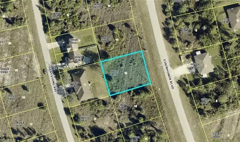 952 Eisenhower Blvd, Lehigh Acres, FL 33974