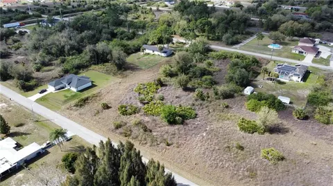 1615 Louis Ave, Lehigh Acres, FL 33972
