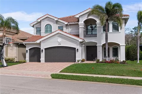 3296 Atlantic Cir, Naples, FL 34119