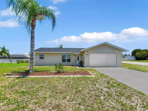 3929 SE 2nd Pl, Cape Coral, FL 33904