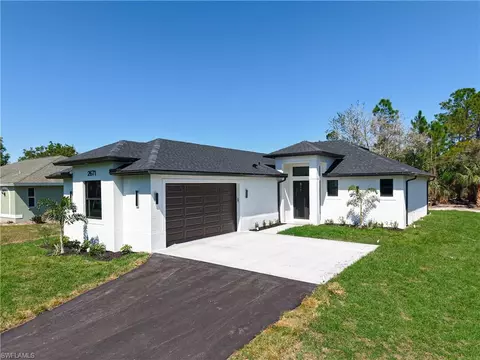 2671 14th Ave SE, Naples, FL 34117