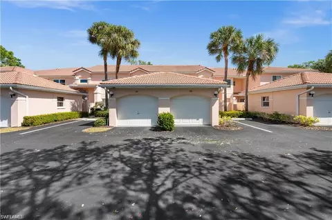 472 Woodshire Ln #D3, Naples, FL 34105