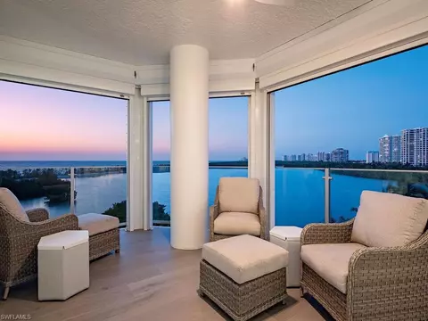 View/Area - 60 Seagate Dr #606, Naples, FL 34103 photo 4 of 6