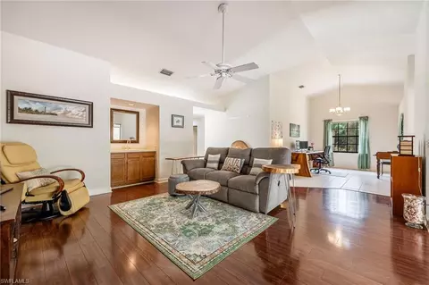 481 10th Ave NE, Naples, FL 34120 photo 7