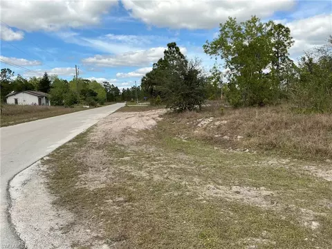 1243 Egbert St E, Lehigh Acres, FL 33974 photo 2
