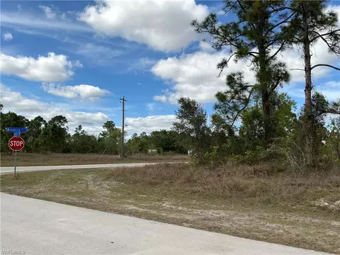 1243 Egbert St E, Lehigh Acres, FL 33974