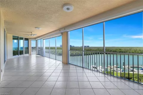 425 Dockside Dr #604, Naples, FL 34110 photo 6
