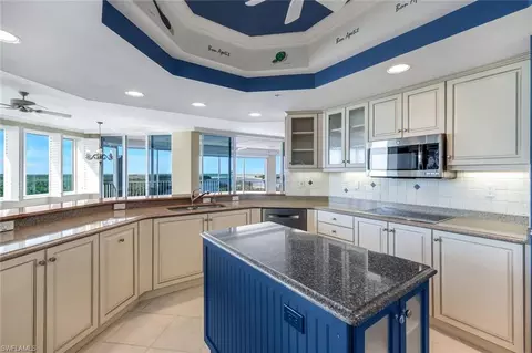 425 Dockside Dr #604, Naples, FL 34110 photo 7