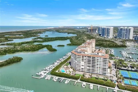 425 Dockside Dr #604, Naples, FL 34110 photo 29