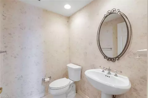425 Dockside Dr #604, Naples, FL 34110 photo 27