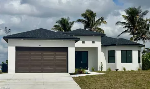 201 Kismet Pkwy W, Cape Coral, FL 33993