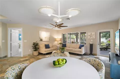 668 95th Ave N, Naples, FL 34108 photo 16