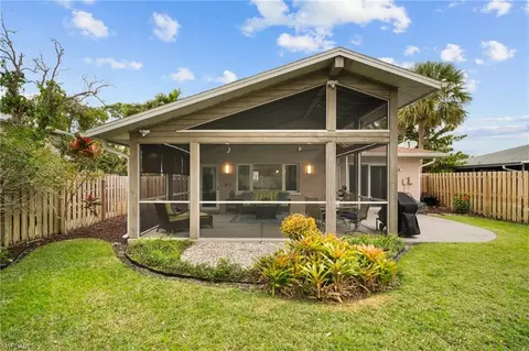 668 95th Ave N, Naples, FL 34108 photo 8