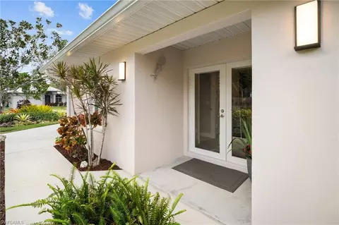 668 95th Ave N, Naples, FL 34108 photo 11