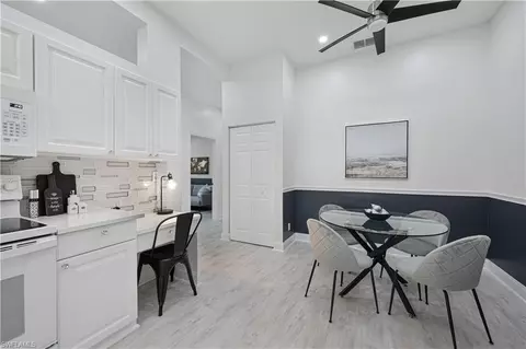 7632 Oleander Gate Dr #202, Naples, FL 34109 photo 9