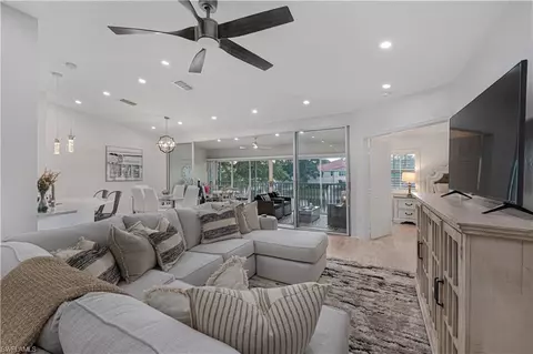 7632 Oleander Gate Dr #202, Naples, FL 34109 photo 5