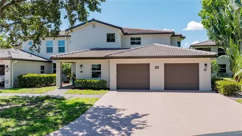 800 Diamond Cir #808, Naples, FL 34110