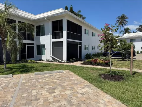 Exterior - 4170 Crayton Rd #C3, Naples, FL 34103 photo 4 of 6